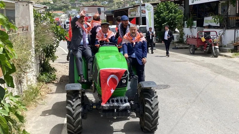 Çiftçi Alarm Veriyor! İzmir'de 600 Bin Çiftçi İflasta mı?