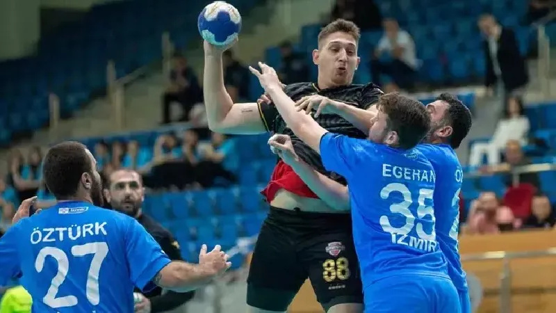 Hentbol Süper Lig'de Heyecan Bitti! Şampiyon Kim Olacak?