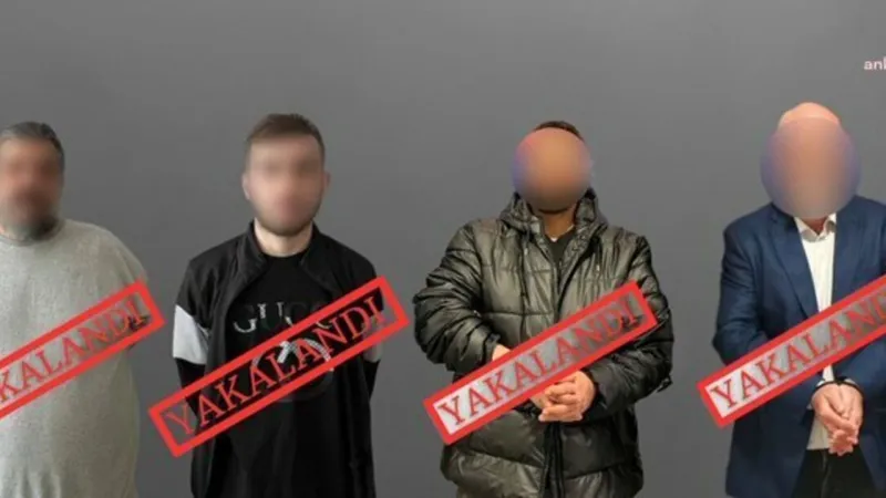 Kırmızı Bülten Alarmı! 4 Azılı Suçlu Türkiye'ye İade Edildi!