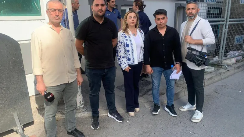 İzmir'de Gazetecilere Saldırı! İGC Başkanı'ndan Sert Tepki