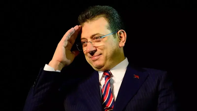 İmamoğlu'ndan Erdoğan'a Meydan Okuma: "Korkma, Gel Yarışalım!"