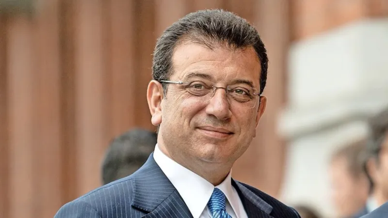 İmamoğlu'ndan Duygu Dolu 23 Nisan Mesajı! Çocukluğu ve Cumhuriyet