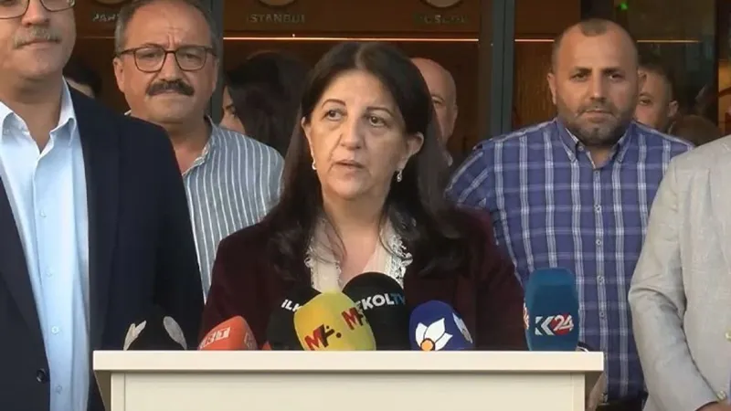 Öcalan'dan Sırrı Süreyya Önder'e Mesaj! İmralı Görüşmesi Sonrası Şok Açıklama