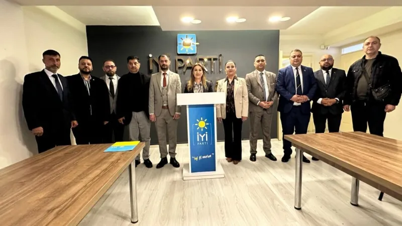 İYİ Parti İzmir'den Romanlara Destek: Eşitlik Adımı!