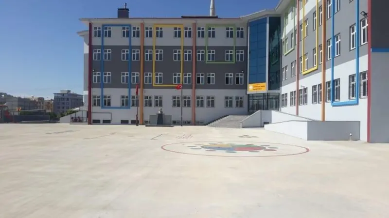 İzmir Depremi Sonrası Şok Gelişme! 5 Yıl Sonra O Okul İçin Karar!