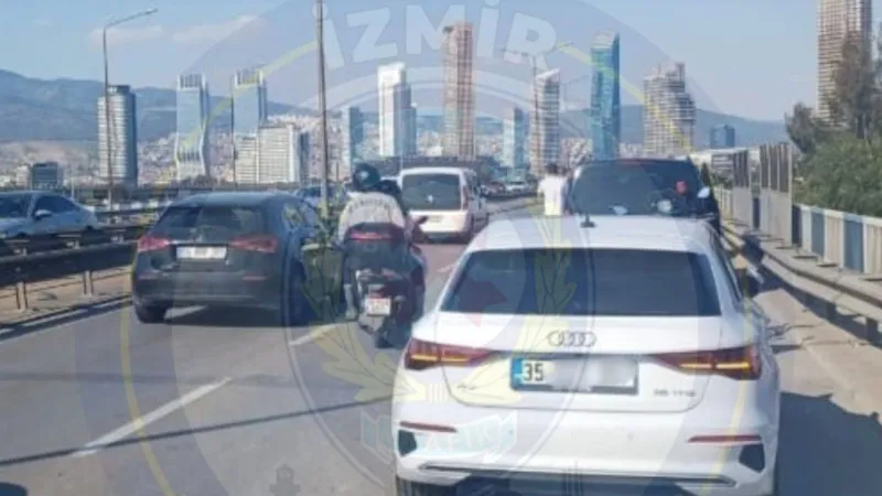 İzmir Altınyol'da Kaza! Yola Çıkacaklar Dikkat!