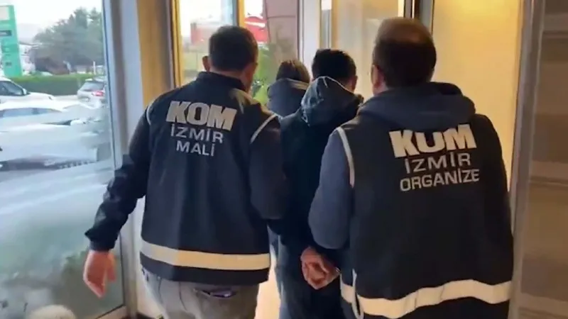 İzmir'de Devre Mülk Vurgunu! 100 Milyonluk Dolandırıcılık Şebekesi Çökertildi!