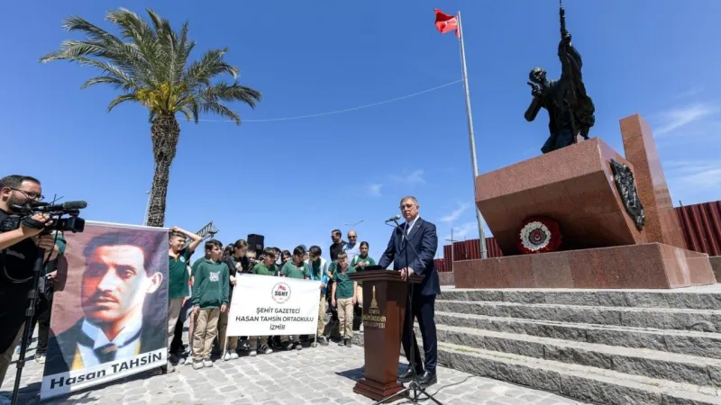 İzmir'in Kahramanı Hasan Tahsin Anıldı! İlk Kurşun ve Direniş Ruhu