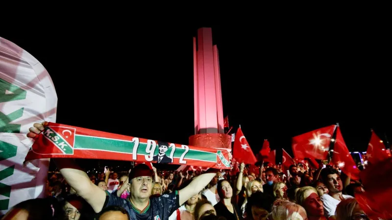 İzmir'de Gençlik Festivali Coşkusu! Kaçırma!