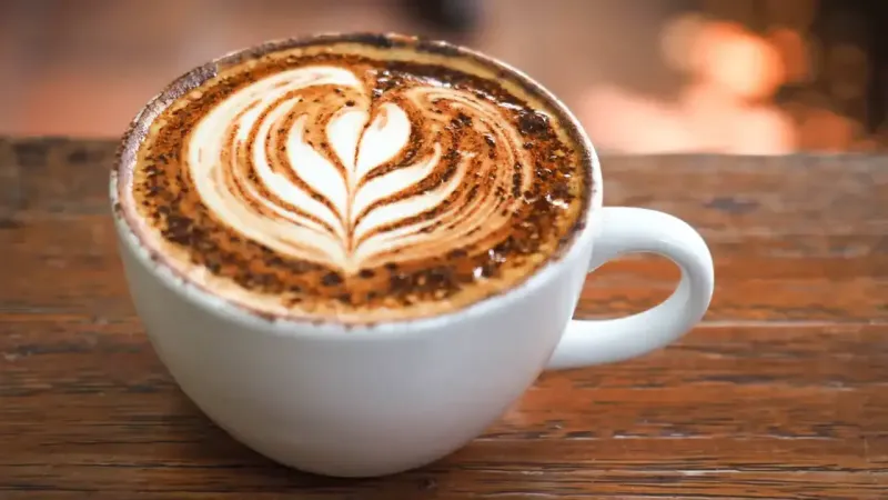 İzmir'de Öğrenci Dostu Kafe: Üzüm Kafe Fiyatları Şok Etti!