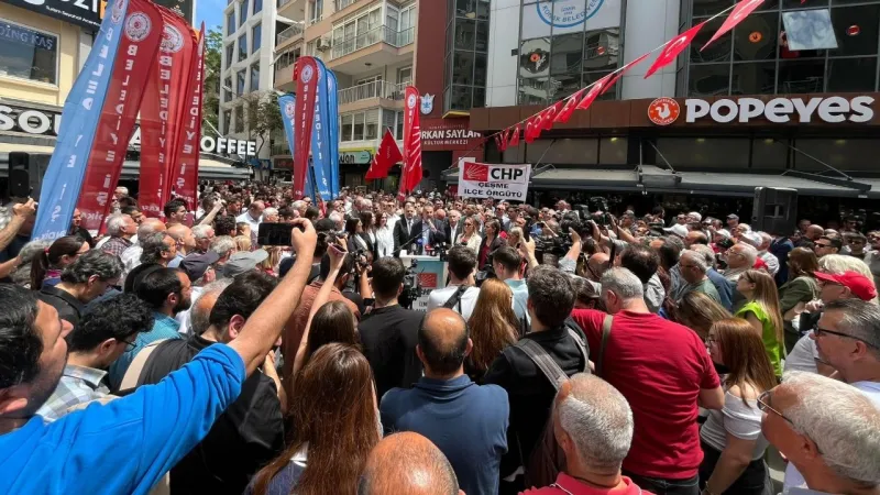 Özgür Özel'e Saldırıya İzmir'den Sert Tepki: Halkın İradesi Hedefte!