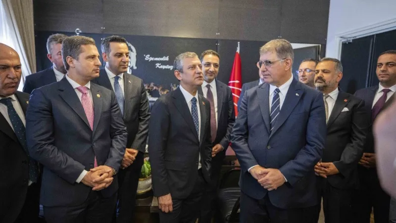 İzmir'den Ankara'ya Destek Ziyareti! Tugay ve Heyeti Özel'le Buluştu