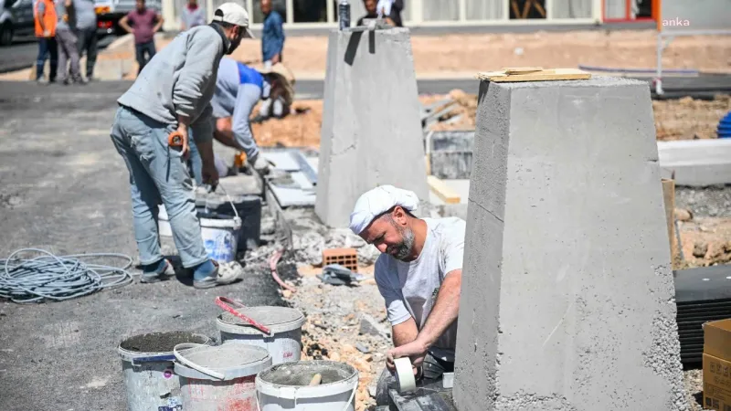 İlber Ortaylı İzmir'e Geliyor! Yeni Park Açılışına Katılıyor!