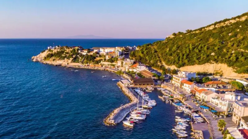 Karaburun'un Saklı Cenneti Keşfedin! İzmir'e Yakın mı? Nasıl Gidilir?