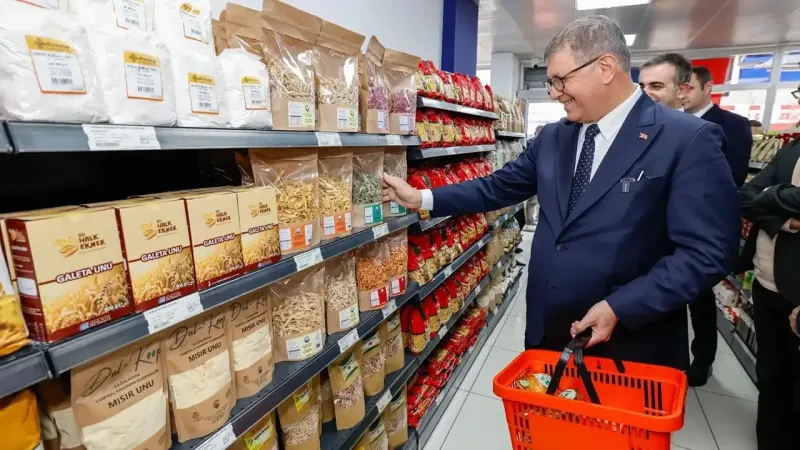 İzmir'de Ucuz Gıda Müjdesi! Yeni İZMAR Marketler Nerede Açılıyor?