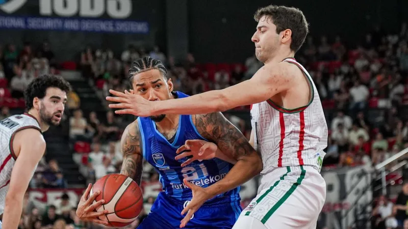 Karşıyaka Basketbol Fırtınası! Türk Telekom'u Devirdi (76-73)