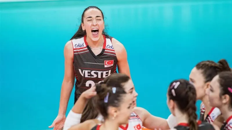 Karşıyaka Voleybol'da Şok Ayrılık! O Smaçör Gitti Mi?