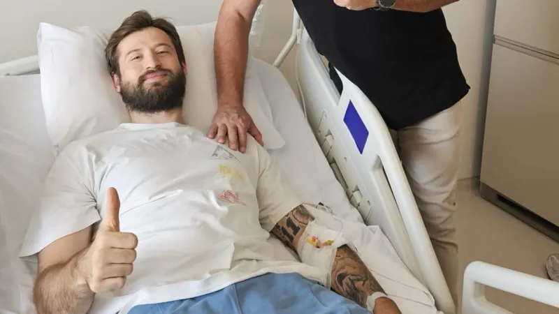 Karşıyaka'ya Müjde! Thomas Akyazılı Ameliyat Oldu, Sahalara Dönüyor Mu?