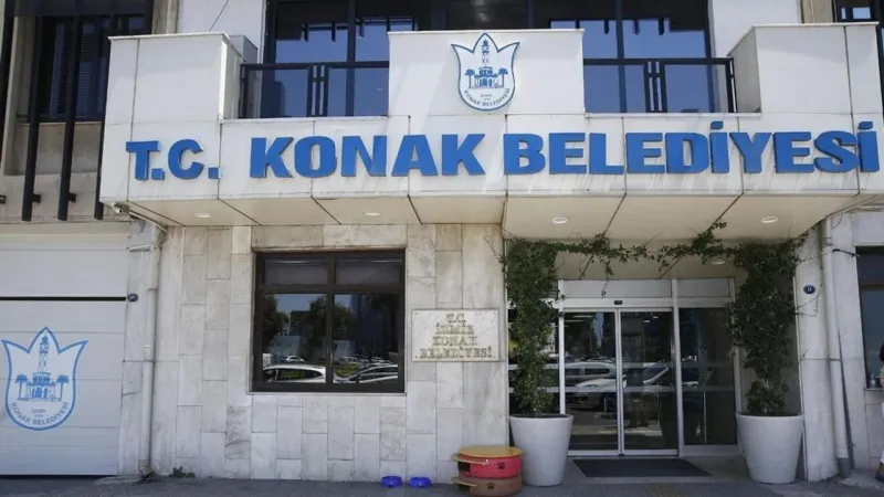 Konak'ta Ayrıştırıcı Dil Kavgası! İşçi Memur Çatışması mı?
