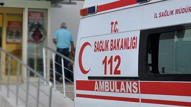 Manisa'da Otobüs Şarampole Yuvarlandı! 10 Yaralı: Son Dakika
