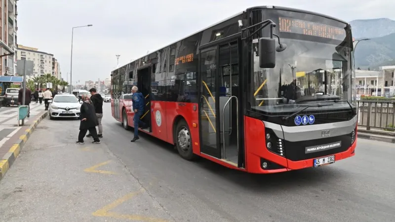 Manisa'da 23 Nisan Coşkusu! Otobüsler Bedava Mı Oldu?