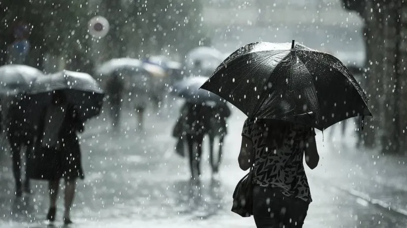 Meteoroloji Alarm Verdi! Hava Sıcaklıkları Çakılıyor!