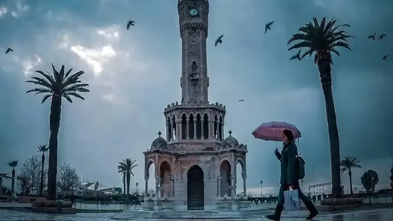 İzmir'e Şok Uyarı! Hafta Sonu Hava Nasıl Olacak?