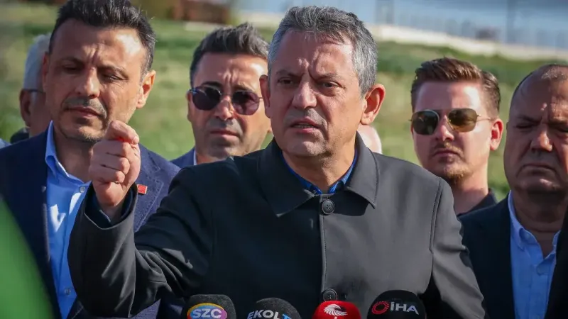Özgür Özel'den Sert Tepki: Gençlik Kolları Başkanı Hedef Mi?