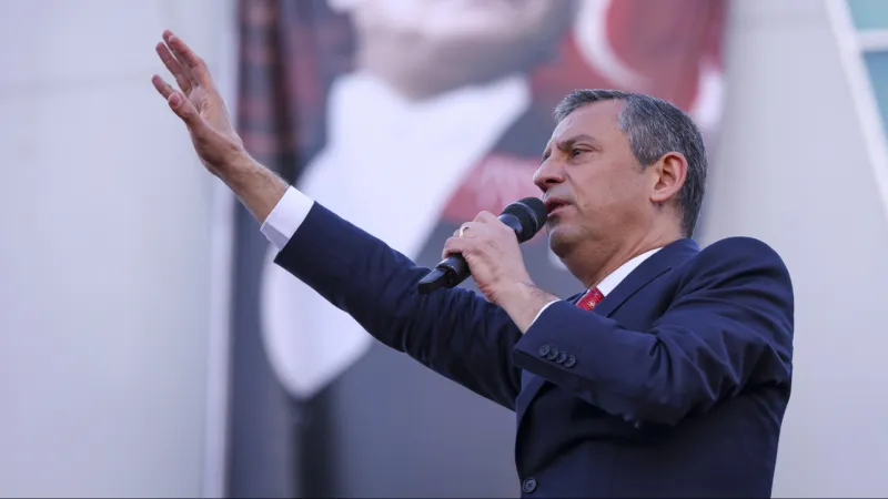 Özgür Özel'den Şok Karar! 23 Nisan Resepsiyonuna Katılmayacak!