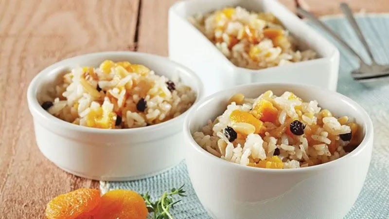 Pilavı bir de böyle deneyin: Yeme alışkanlığınızı değiştirecek İzmir lezzeti!