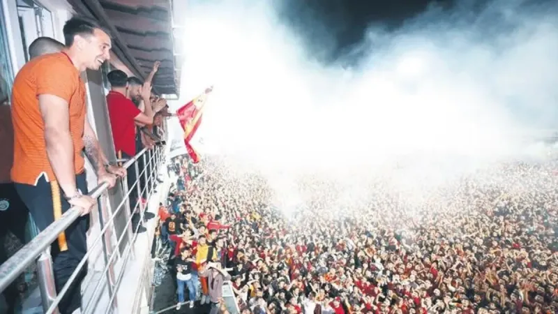 Galatasaray Şampiyonluk Kutlaması: Florya'dan Yenikapı'ya Zafer Yürüyüşü!