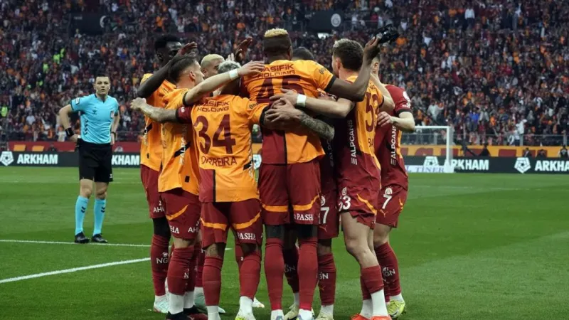 Aslan Coştu! Galatasaray Sivasspor'u Farklı Yendi: 4-1