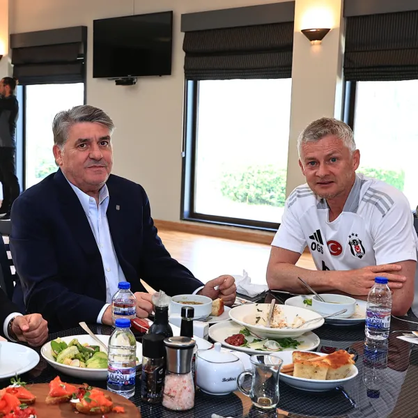 Adalı'dan Derbi Öncesi Kritik Hamle! Beşiktaş'ta Neler Oluyor?