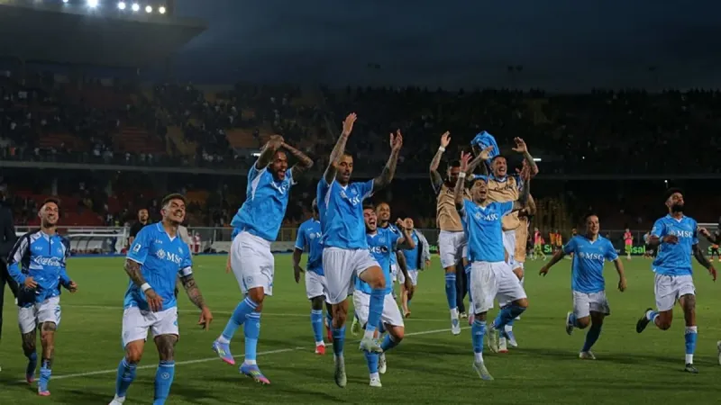 Napoli Liderliği Bırakmıyor! Lecce'yi Tek Golle Devirdi!