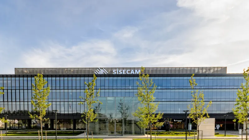 Şişecam'da Grev Alarmı! İşçiden Şok TİS ve İş Cinayetleri Tepkisi