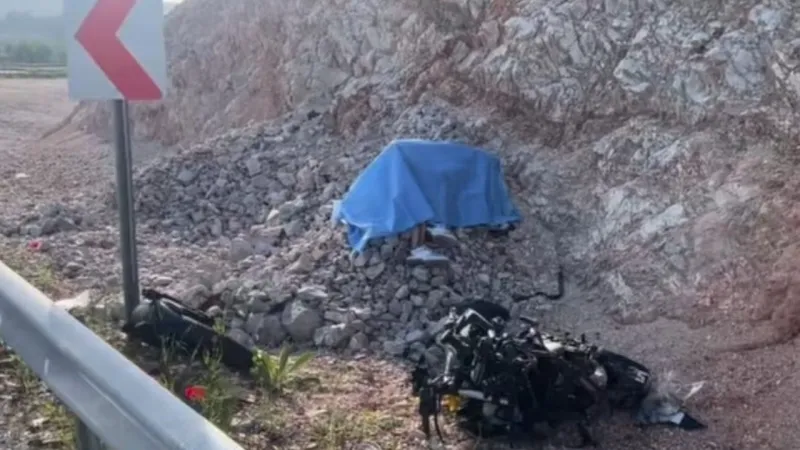 Soma'da Feci Motosiklet Kazası! Genç Sürücü Hayatını Kaybetti