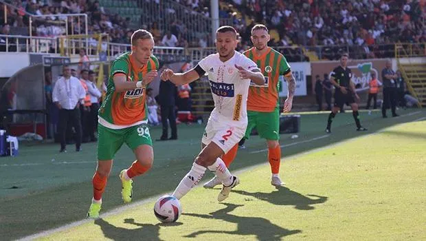 Antalyaspor - Alanyaspor derbisi Süper Lig'de nefesleri kesecek