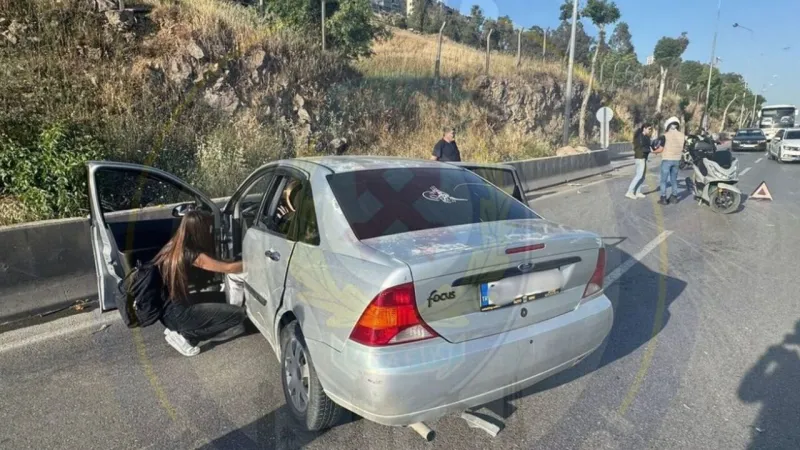 Anadolu Caddesi'nde Kaza! Menemen Yönünde Trafik Alarmı!