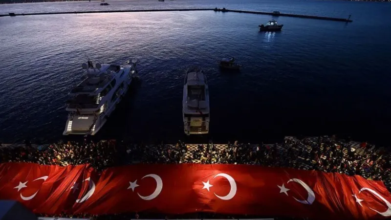 İzmir 19 Mayıs'ta Meydanlara! Tugay'dan Tarihi Çağrı