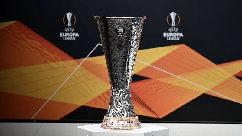 UEFA Avrupa Ligi'nde Nefesler Tutuldu! Kim Tur Atlayacak?