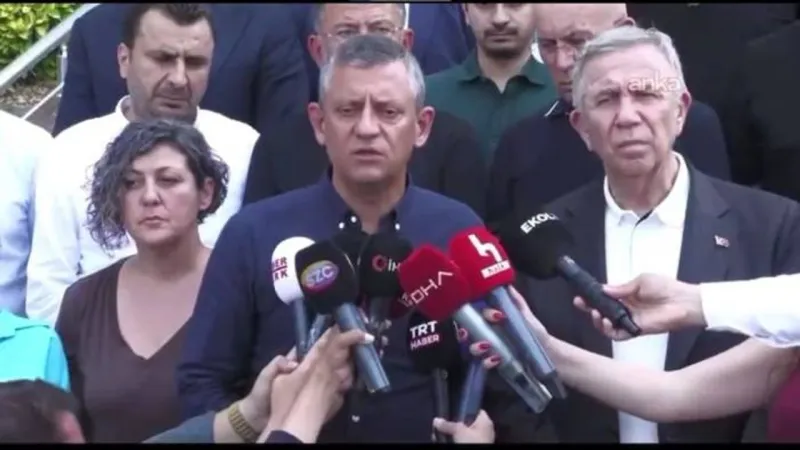 Özgür Özel'den Ferdi Zeyrek açıklaması: Çok nadir kullanılan cihazlar geldi