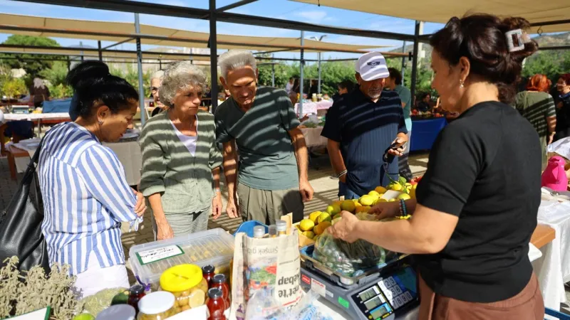 Efes'te Pazar Keyfi: Üretici Festivaliyle Coşku!