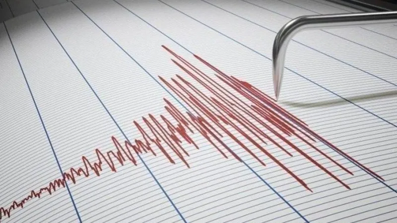 Rusya Kamçatka'da Şiddetli Deprem! Tsunami Alarmı Verildi mi?