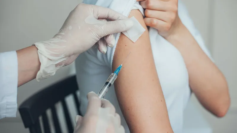 Sağlık Bakanı duyurdu: HPV aşısı programı 2025 sonu başlayacak