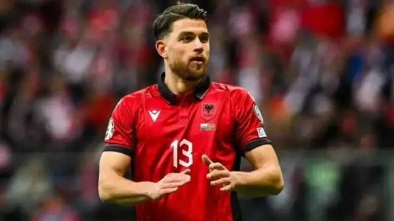 Samsunspor Enea Mihaj'ı transfer etti! Antoine Makoumbou yolda
