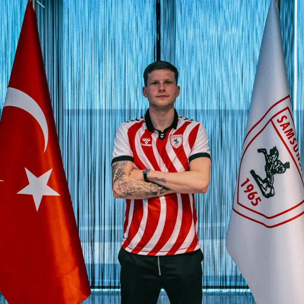 Samsunspor'a İzlandalı sol bek!