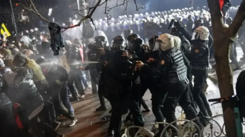 Saraçhane eylemleri davasında yeni gelişme: 139 kişinin yurt dışı çıkış yasağı kaldırıldı