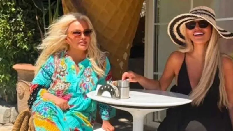 Seren Serengil açıkladı: Yoğun bakımdan çıktı