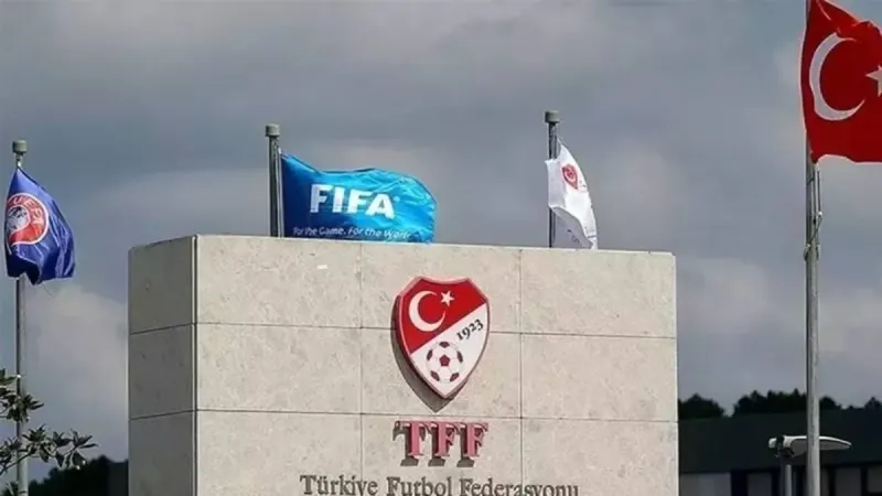 PFDK'da Şok İstifa! Skandal Mesajlar Ortaya Çıktı!