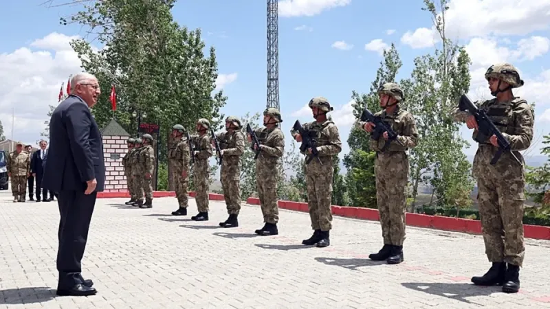 İran-İsrail Gerilimi: Türkiye Sınırında Alarm! Bakan Güler Açıkladı
